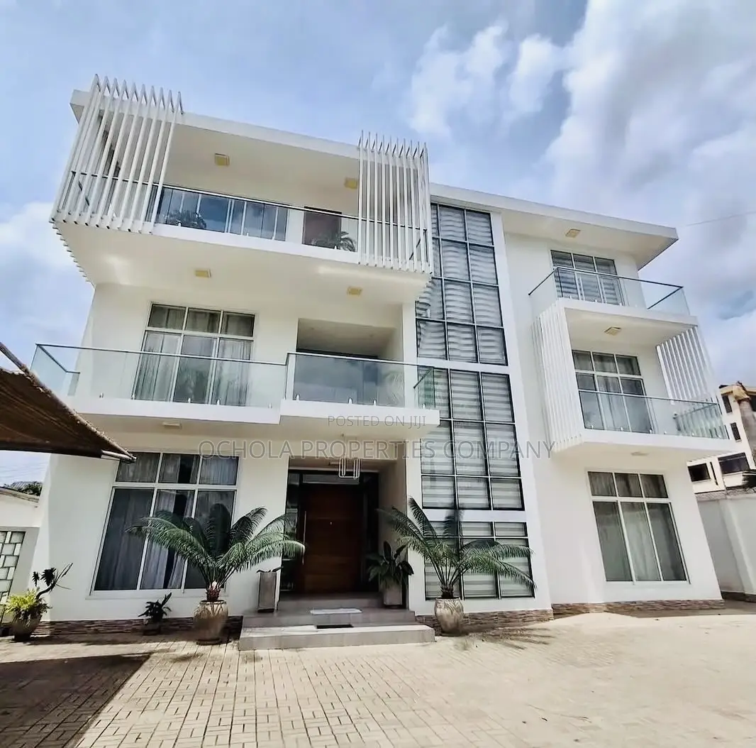 Furnished 6bdrm House in Ada Estate for rent in Ada Estate
