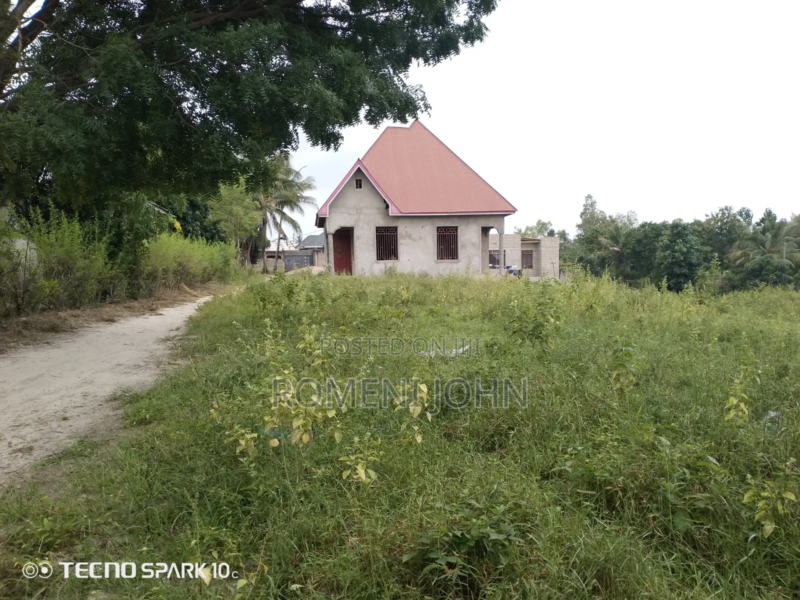 Kiwanja Sqmita 500 Kinauzwa Gongolamboto Majohe Rada. in Ilala