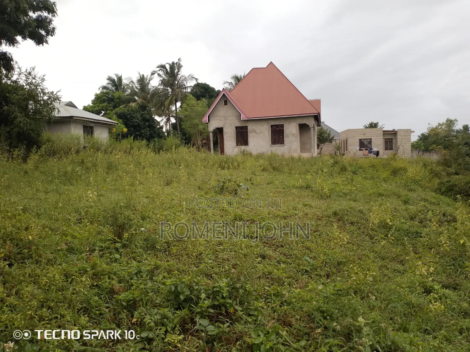 Kiwanja Sqmita 500 Kinauzwa Gongolamboto Majohe Rada. in Ilala