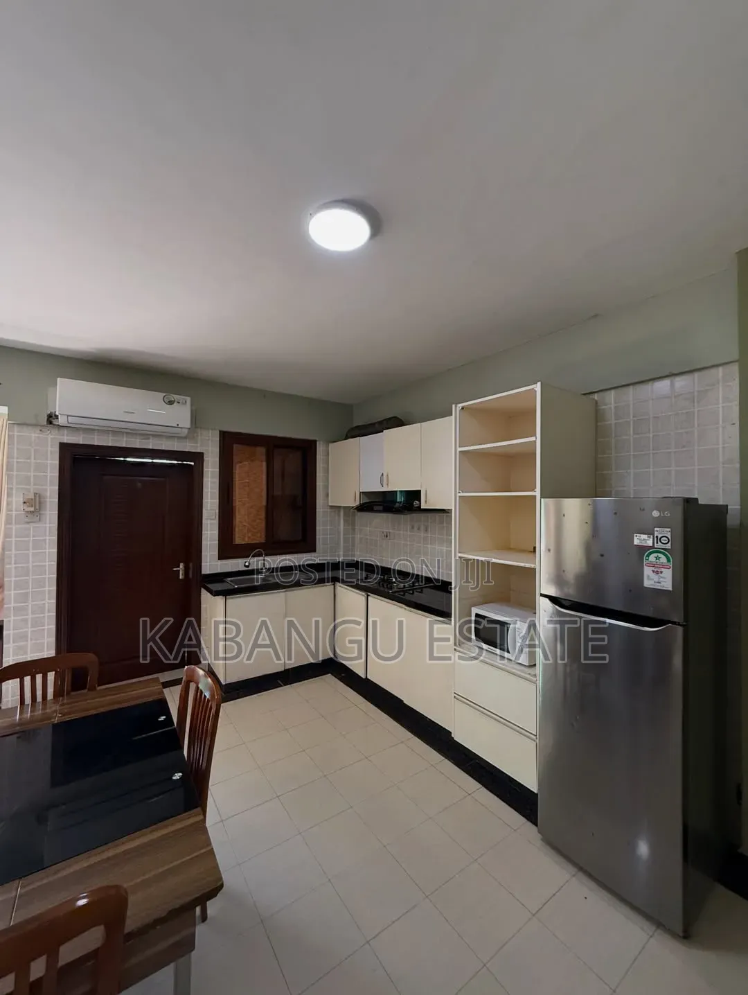 Furnished 1bdrm Apartment in Near Palm Beach, Upanga East for rent in Upanga East