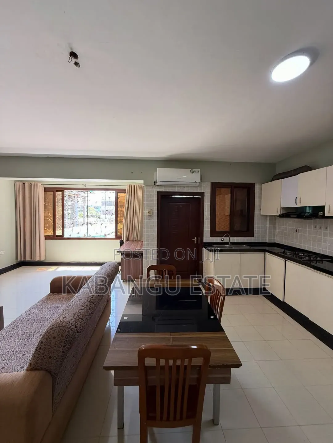 Furnished 1bdrm Apartment in Near Palm Beach, Upanga East for rent in Upanga East