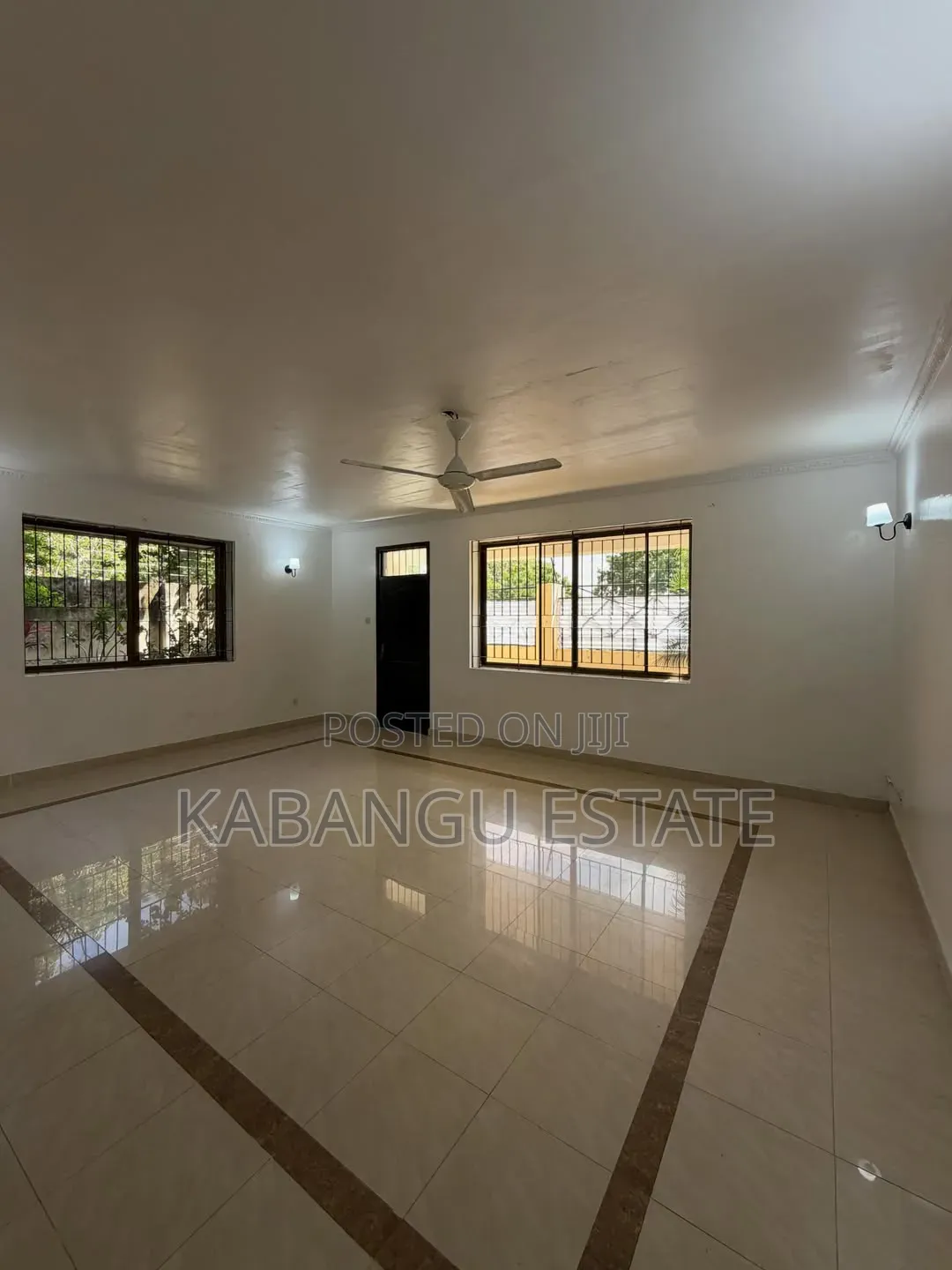 3bdrm Apartment in Msasani Near for rent in Msasani
