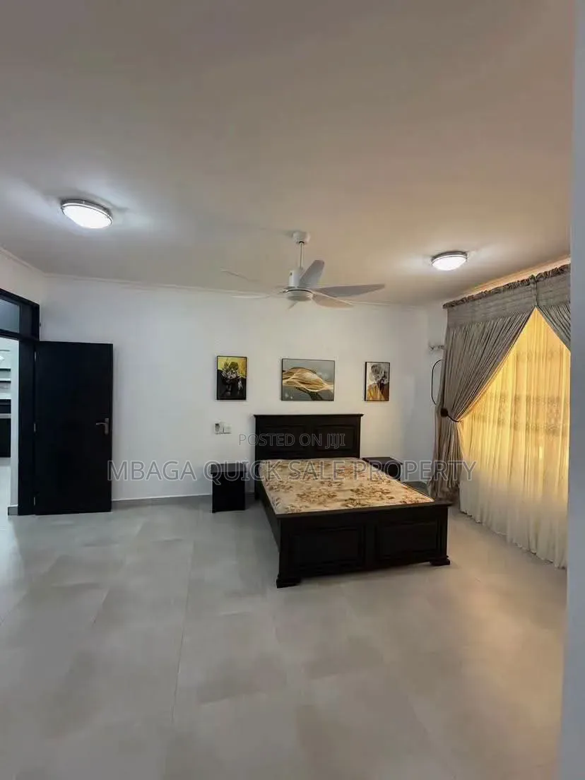 Furnished 5bdrm House in Kawe Beach for rent in Kawe