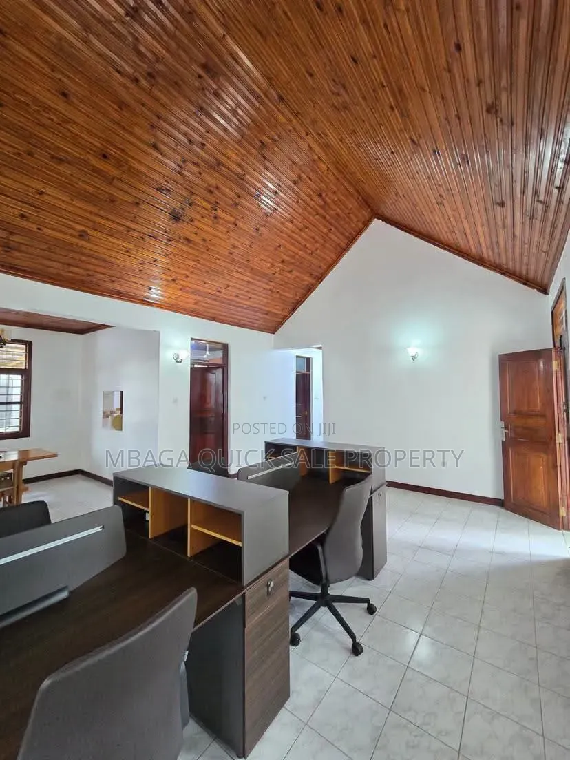 3bdrm House in Mikocheni for rent in Mikocheni