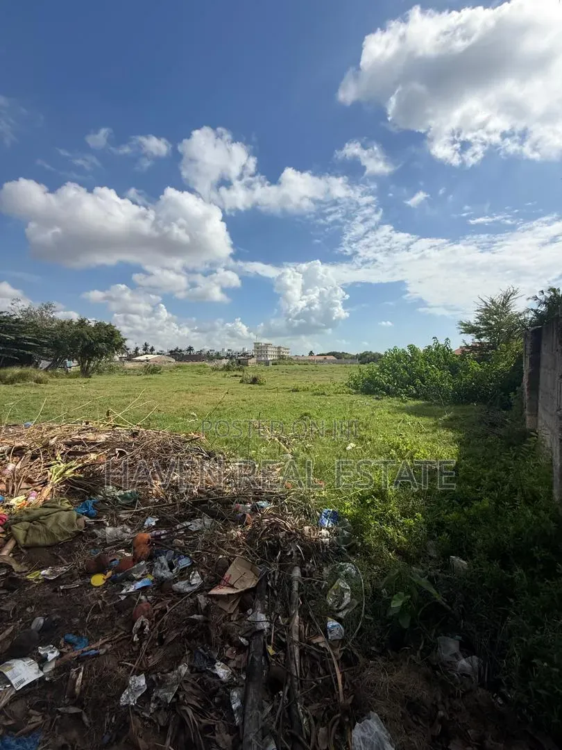 2800sqmt Plot for Sale at Mbezi Beach Africana in Mbezi Beach