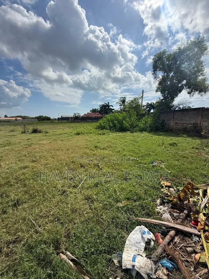2800sqmt Plot for Sale at Mbezi Beach Africana in Mbezi Beach