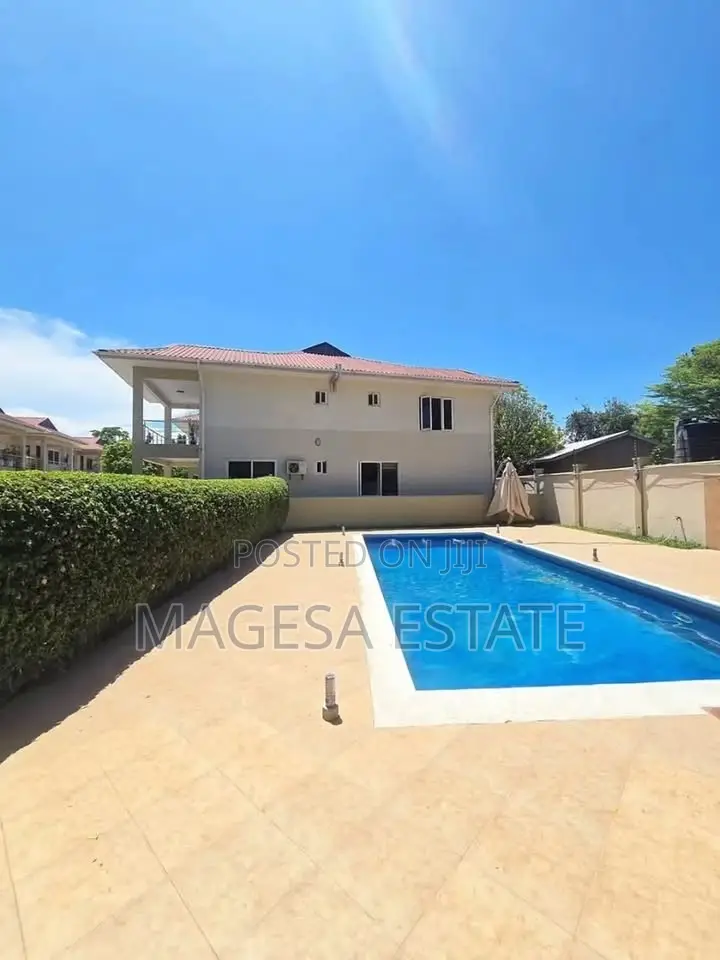 Furnished 4bdrm Apartment in Oysterbay for rent in Oyster Bay