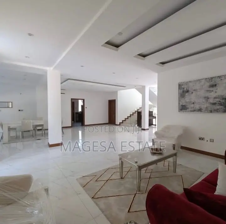 Furnished 8bdrm House in Ada Estate for rent in Ada Estate