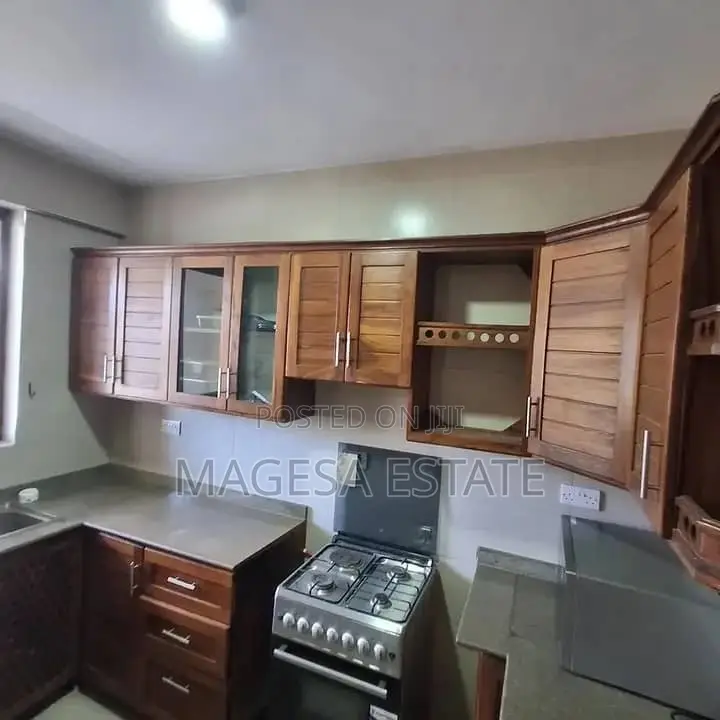 Furnished 2bdrm Apartment in Msasani for rent in Msasani