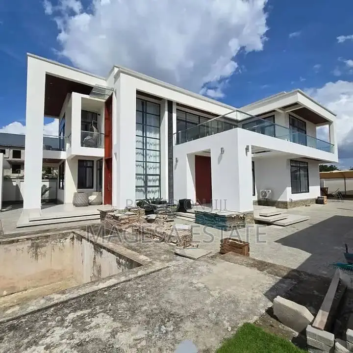 5bdrm House in Mbweni for sale in Mbweni