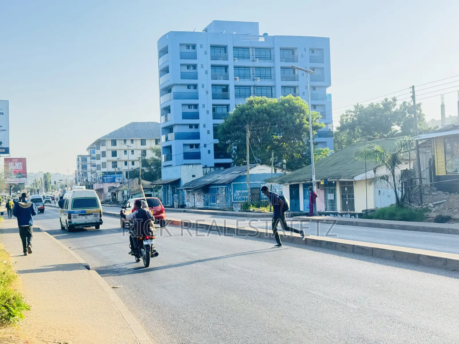 Kiwanja Cha Kwanza Kutoka Lami Kinauzwa Nera in Mirongo
