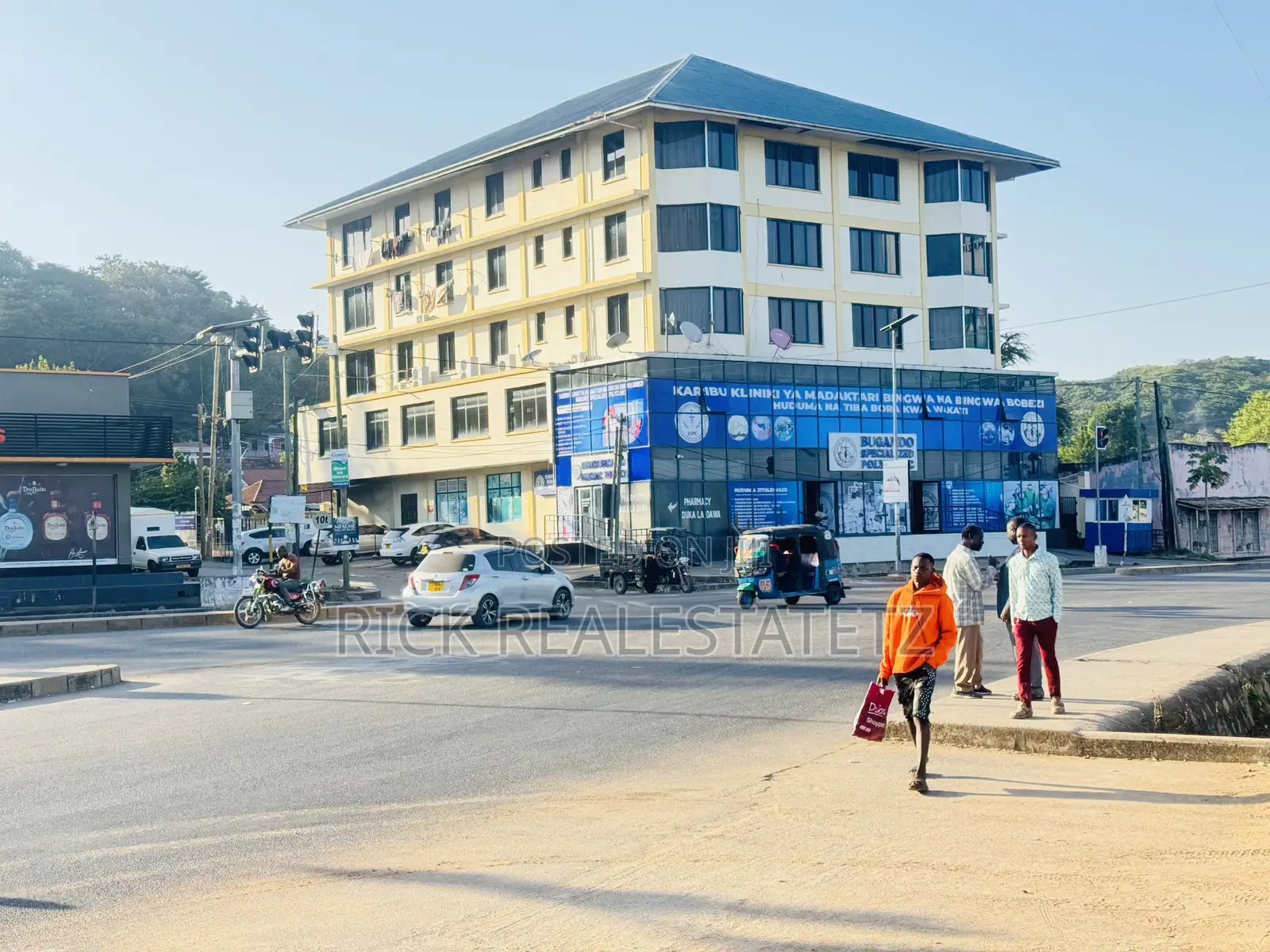 Kiwanja Cha Kwanza Kutoka Lami Kinauzwa Nera in Mirongo