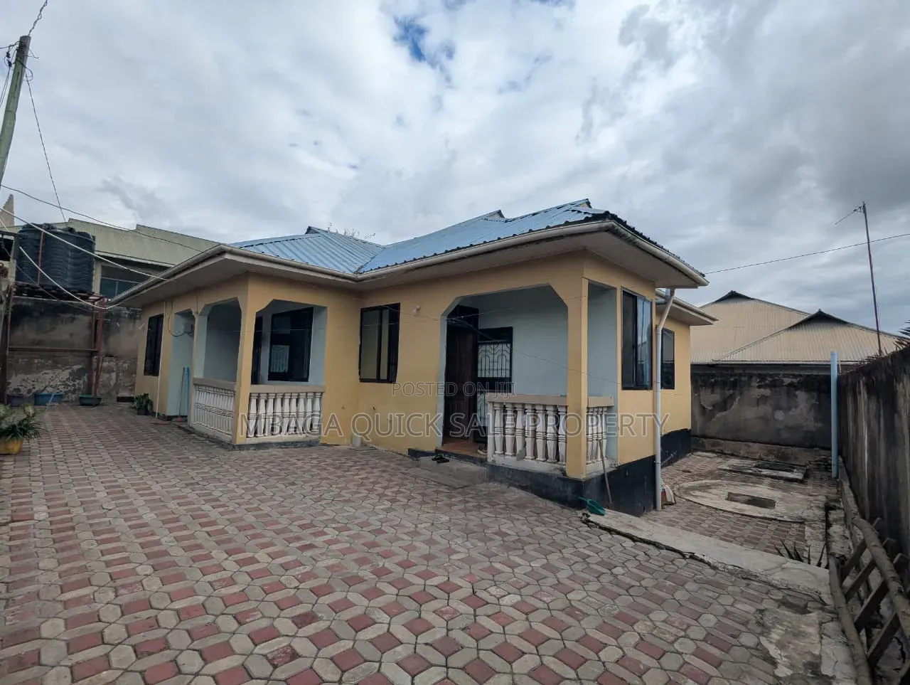 4bdrm House in Mbezi for sale in Mbezi