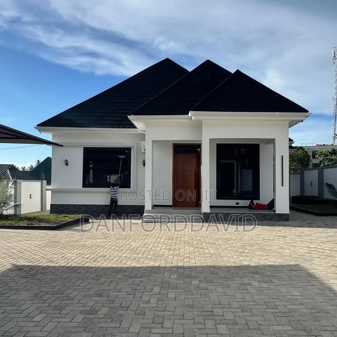 4bdrm House in Kahwa Real Estate, Goba for sale in Goba