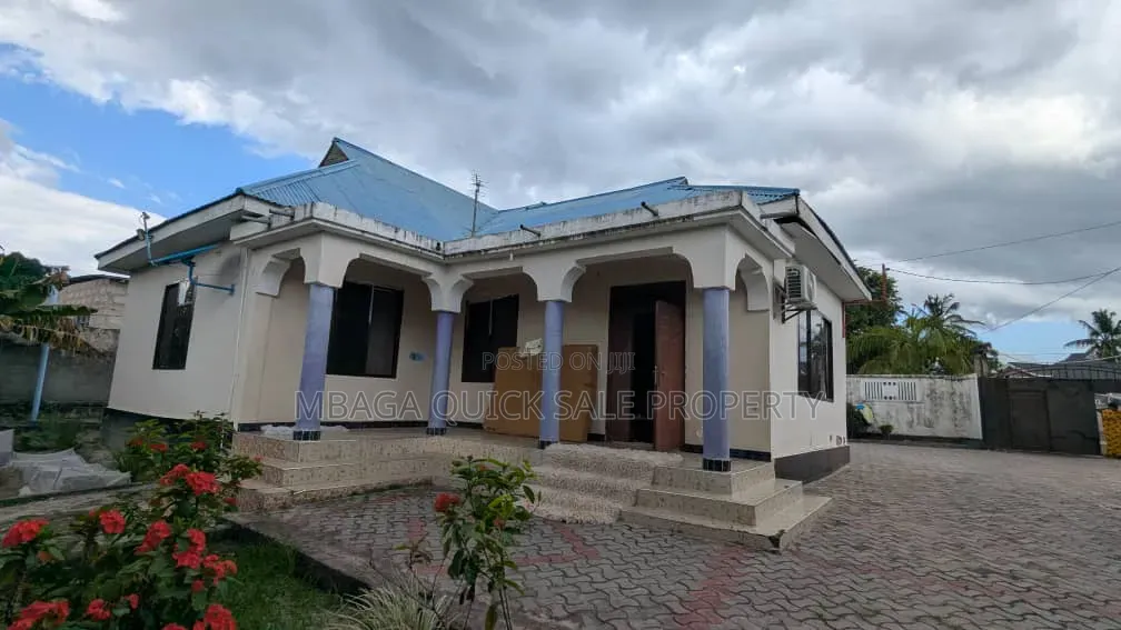 3bdrm House in Kivukoni for sale in Kivukoni