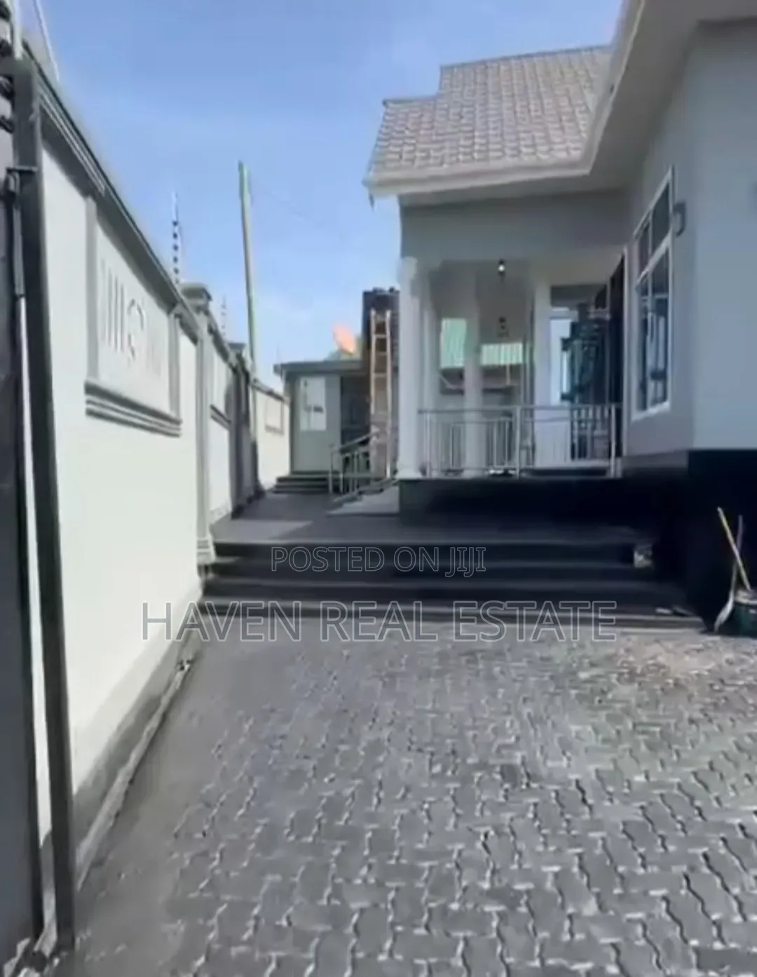 3bdrm House in Kinondoni for sale in Kinondoni