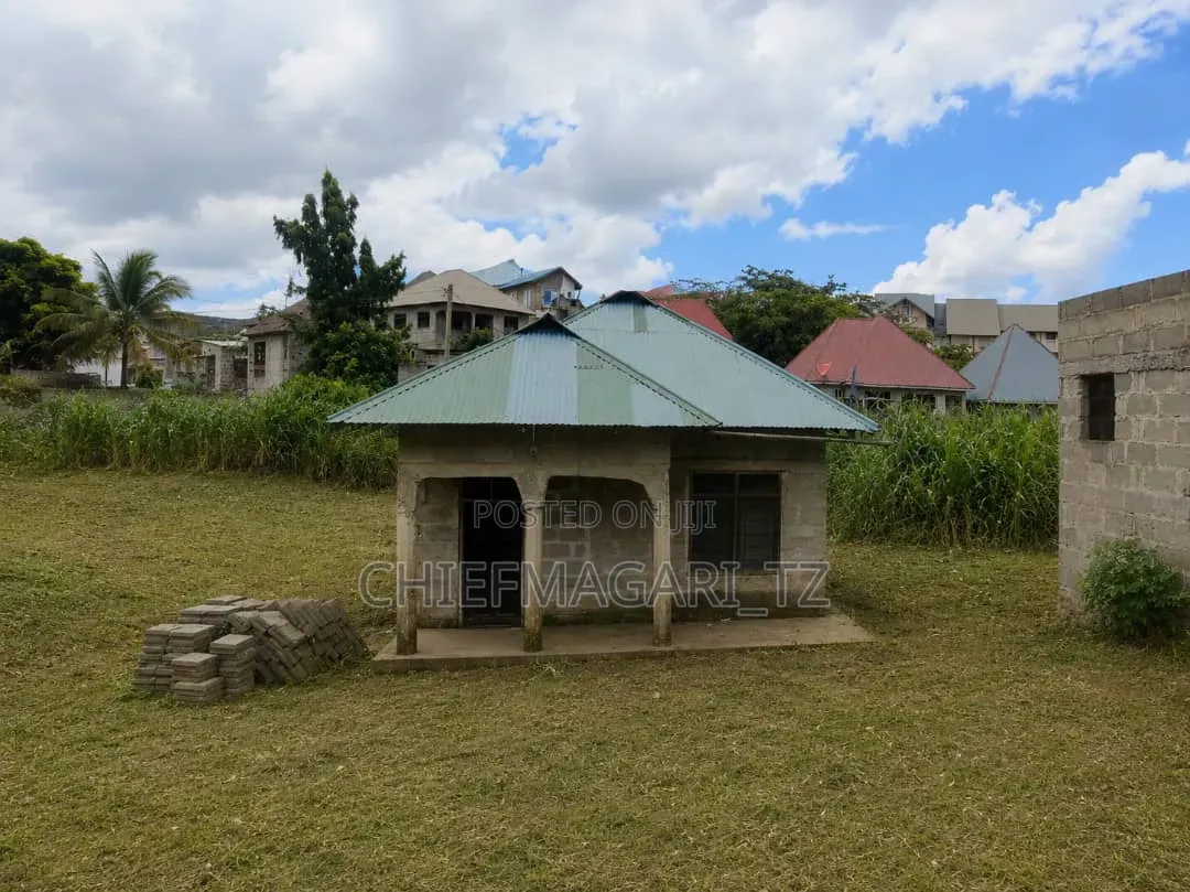 3bdrm House in Mbezi for sale in Mbezi
