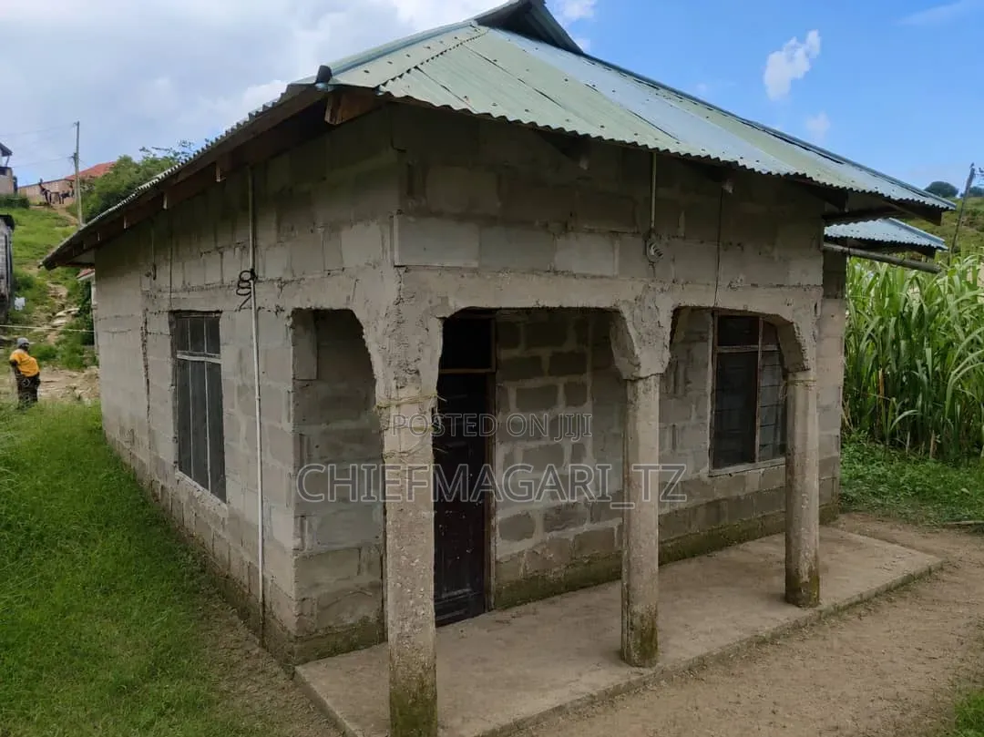 3bdrm House in Mbezi for sale in Mbezi