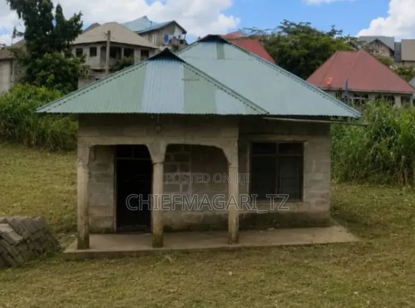 3bdrm House in Mbezi for sale in Mbezi