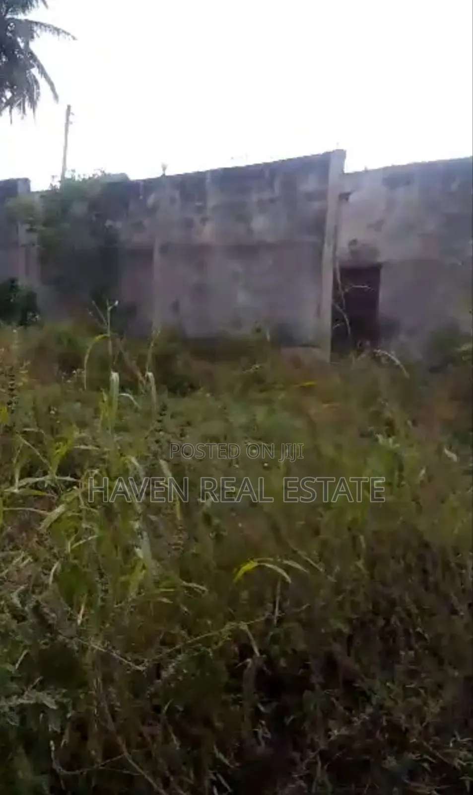 Yard Inauzwa Pugu in Kimara