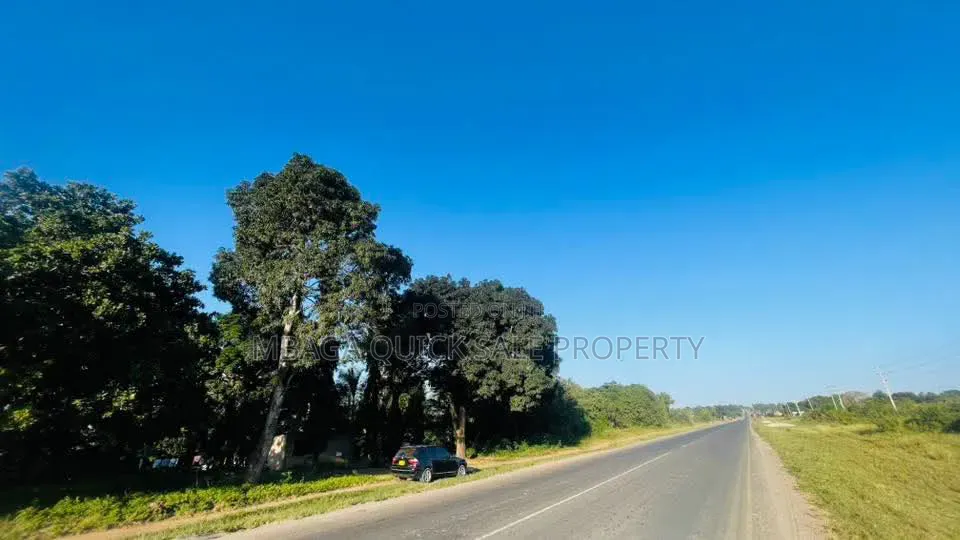 Plot for Sale at Kerege Bagamoyo 10 Acres Along the Road of Bagamoyo in Kibindu