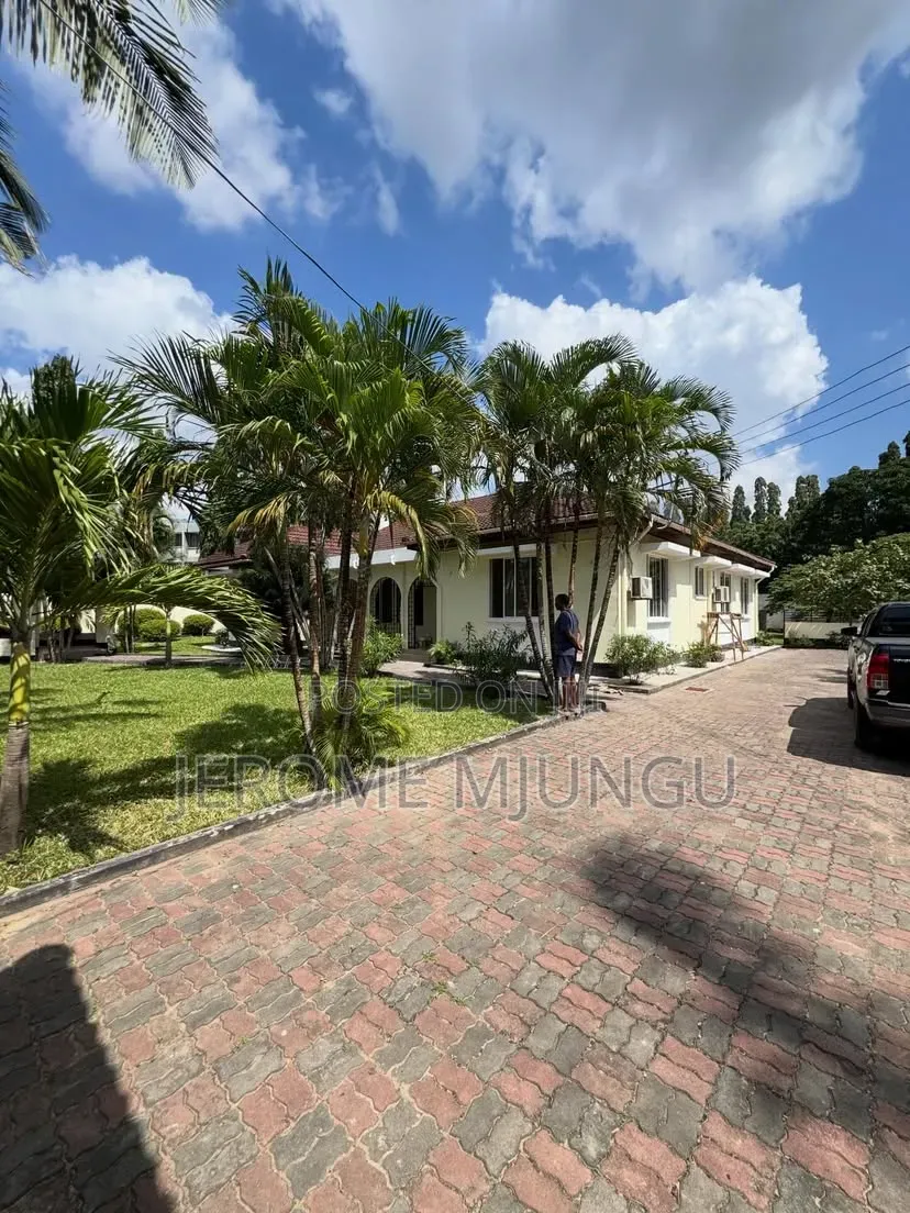 4bdrm House in Mbezi Beach for rent in Mbezi Beach