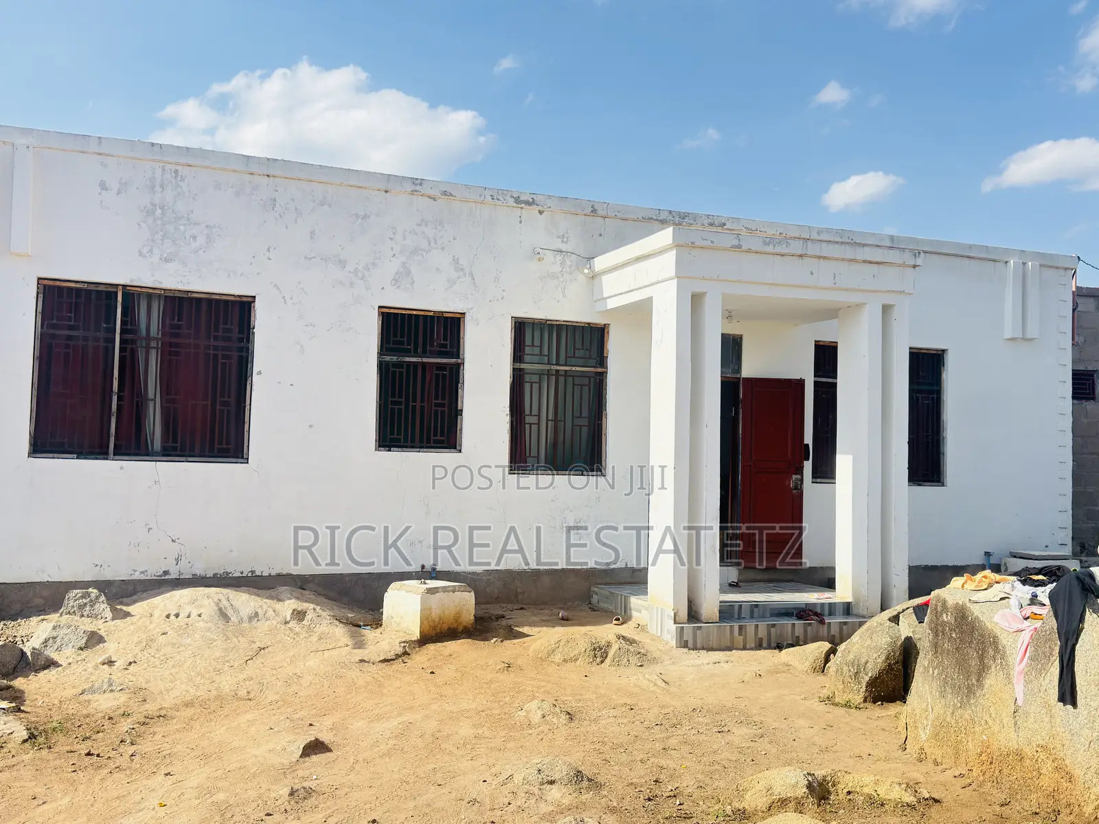 2bdrm House in Mkolani for sale in Mkolani