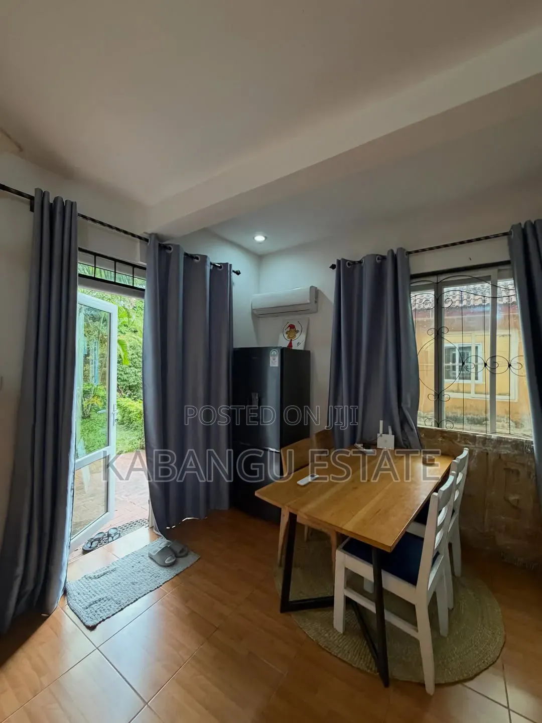 Furnished 1bdrm Apartment in Near Seacliff Hotel, Masaki for rent in Masaki