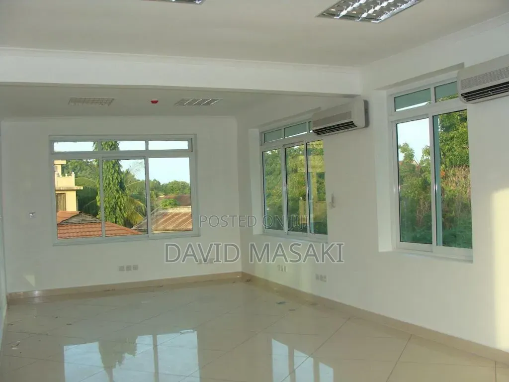 8bdrm House in Office Building, Kinondoni for rent in Kinondoni
