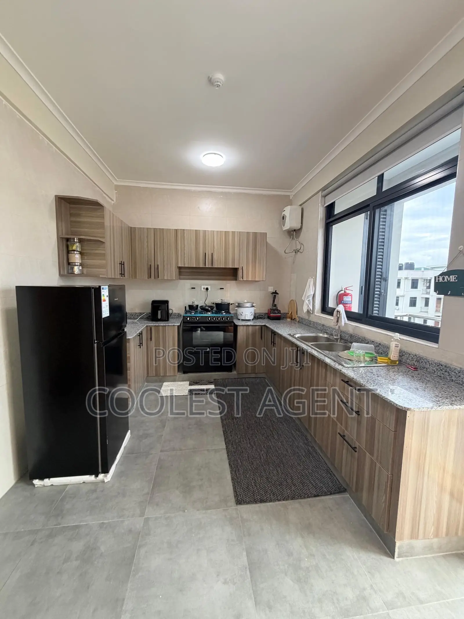 Furnished 3bdrm Apartment in Coolest Estate, Masaki for rent in Masaki