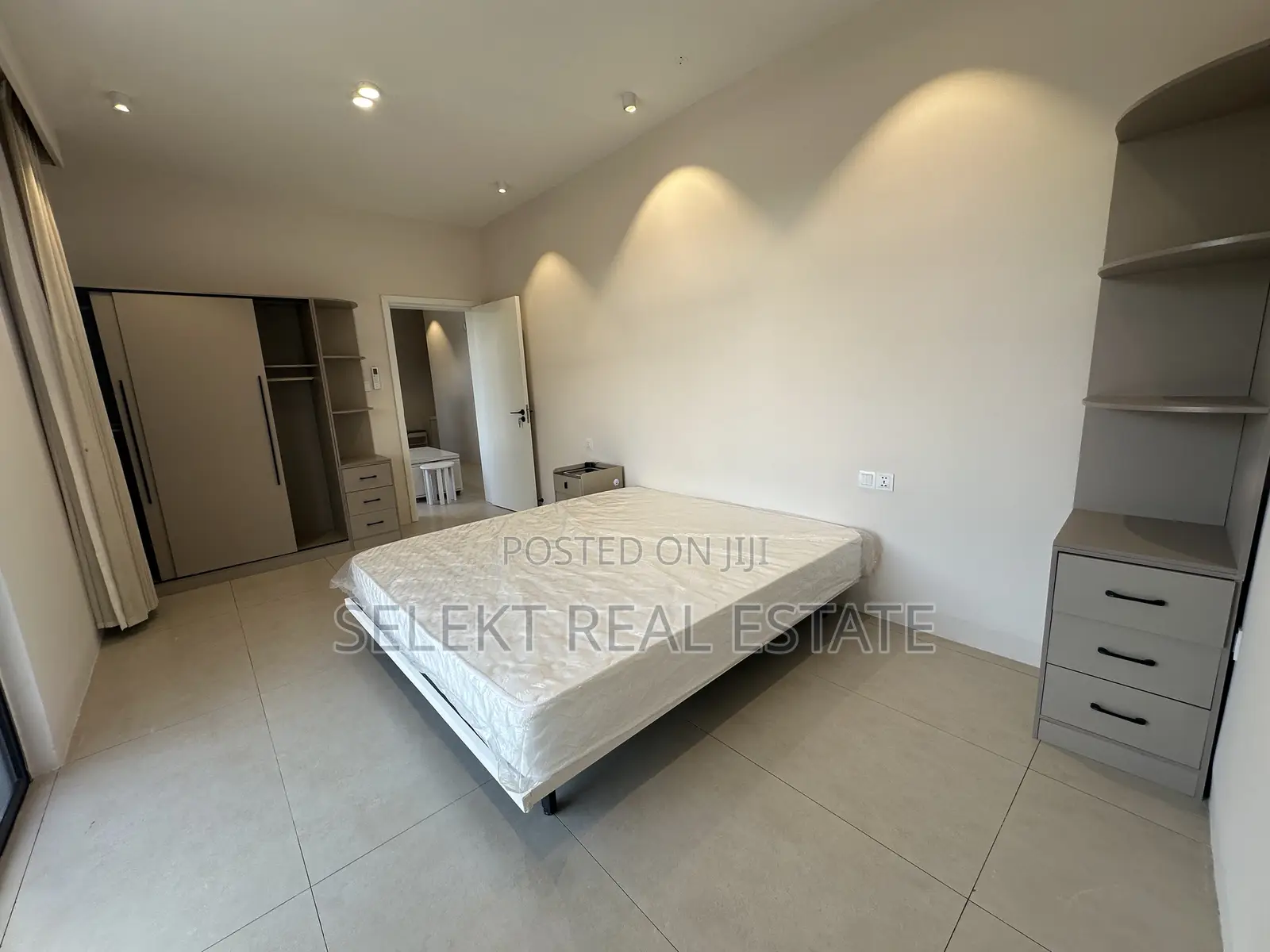 Furnished 1bdrm Apartment in Oyster Bay for rent in Oyster Bay