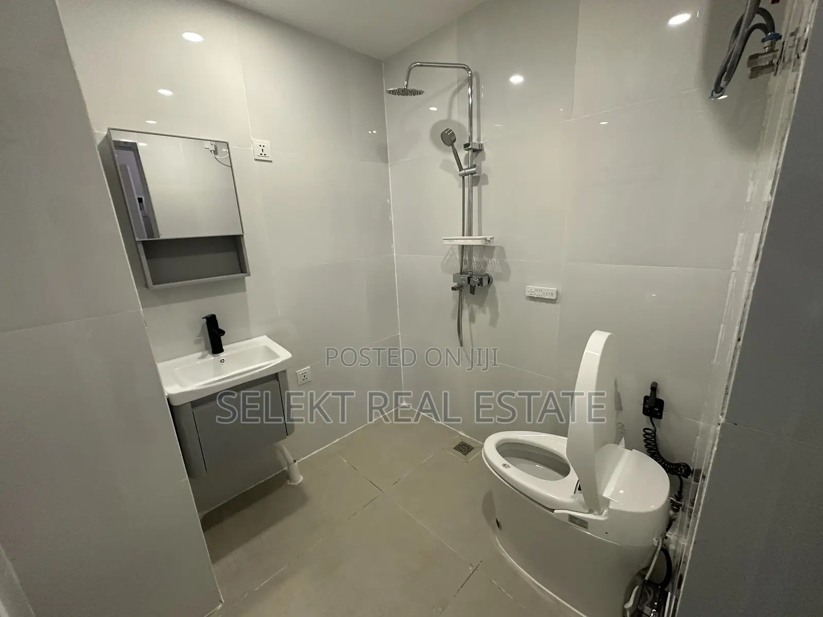 Furnished 1bdrm Apartment in Oyster Bay for rent in Oyster Bay