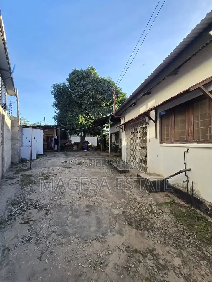 Land for Sale in Mlimani City ( Savei) in Sinza