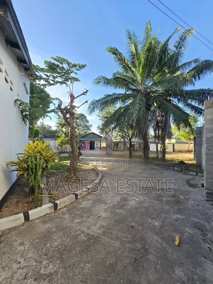 Land for Sale in Mlimani City ( Savei) in Sinza