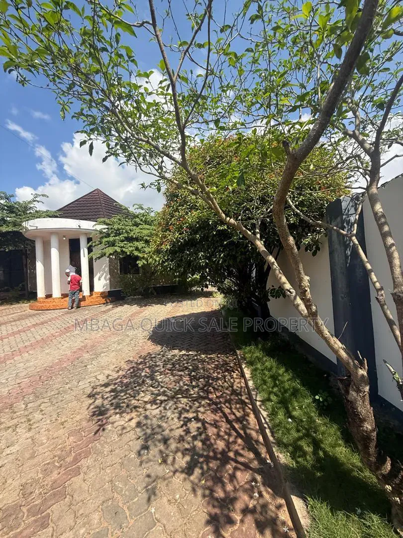 3bdrm House in Mbezi Beach for rent in Mbezi Beach