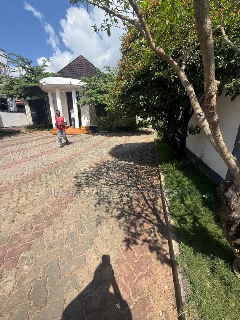 3bdrm House in Mbezi Beach for rent in Mbezi Beach