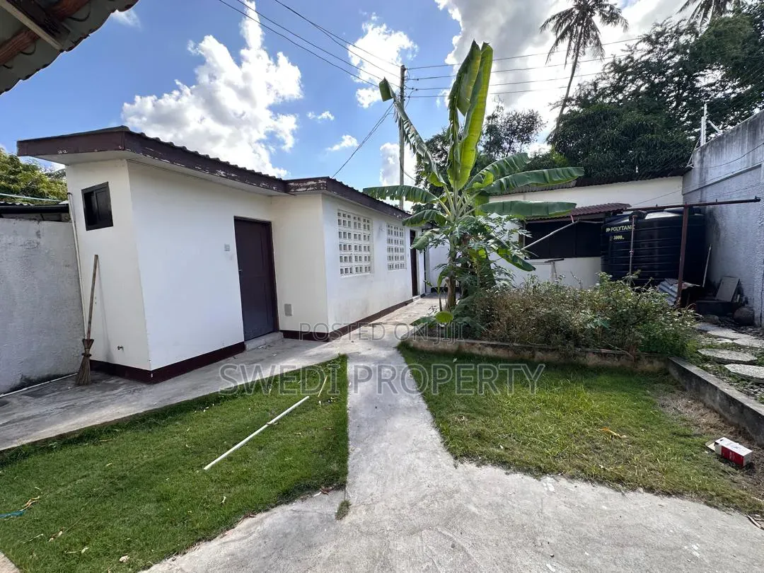 3bdrm House in Swedi Property, Oyster Bay for rent in Oyster Bay