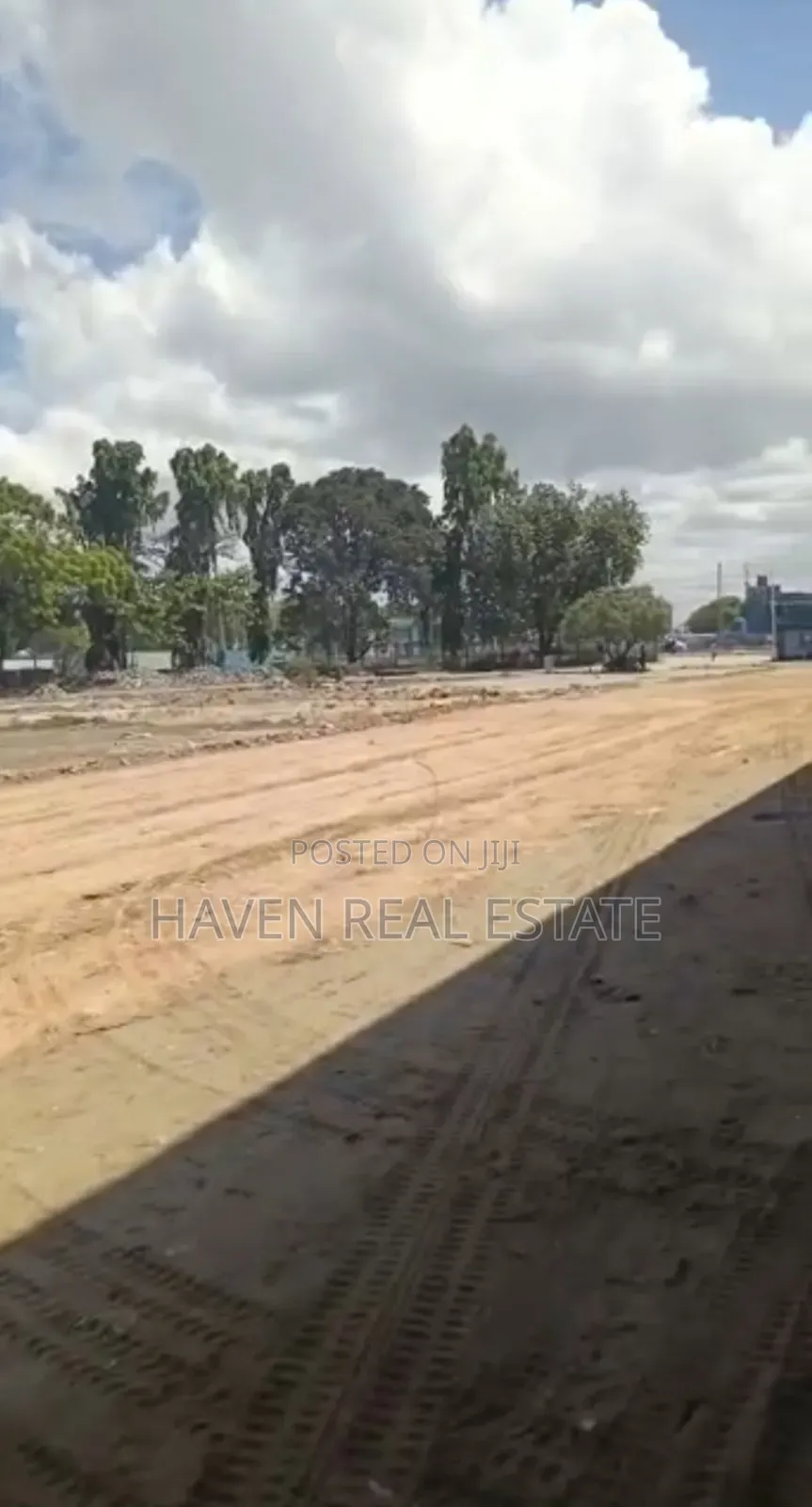 6 Acres Yard Inauzwa Vingunguti Nyerere Road in Vingunguti