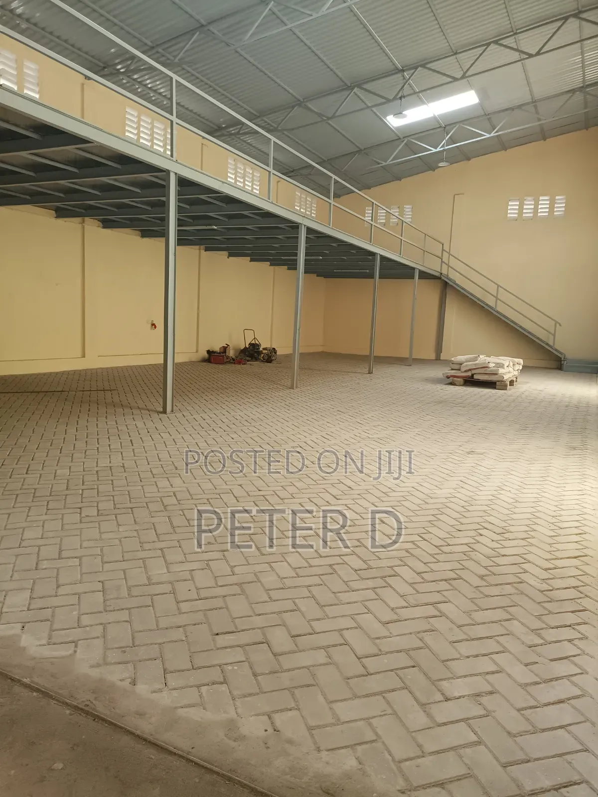 Godown Sqm300 Magomeni in Magomeni