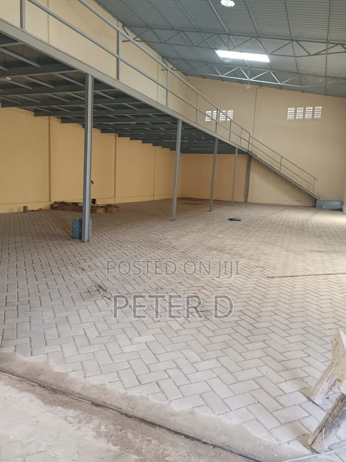 Godown Sqm300 Magomeni in Magomeni