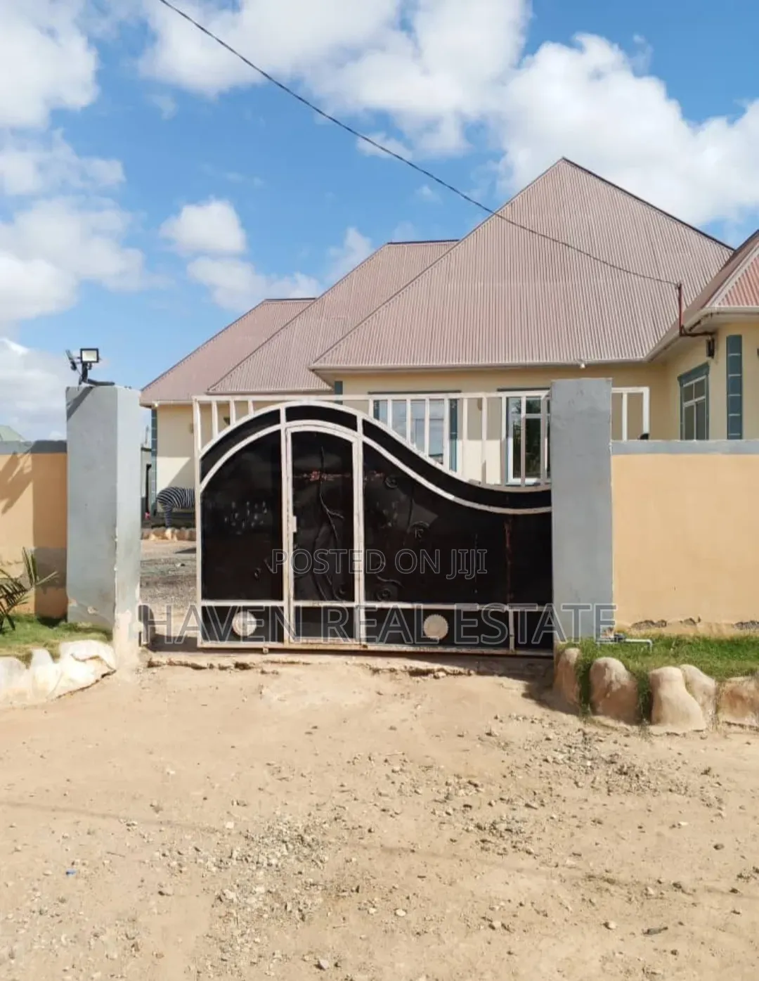 3bdrm House in Bahi for sale in Bahi