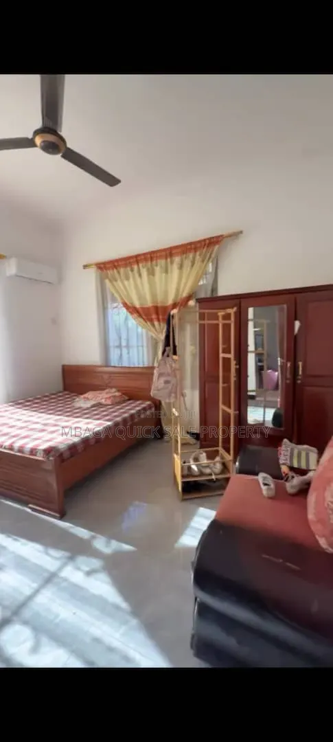 4bdrm Apartment in Ununio Beach, Bunju for rent in Bunju
