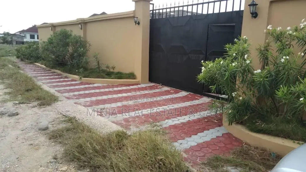 3bdrm House in Mbweni for sale in Mbweni