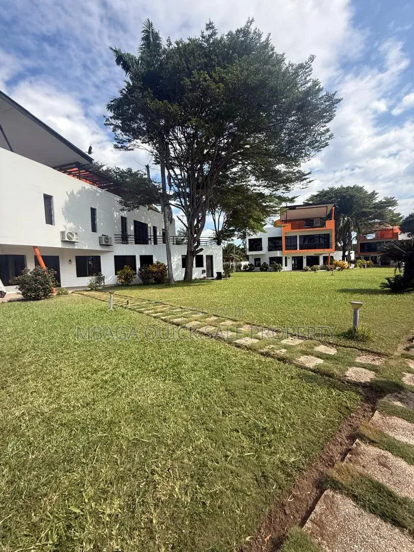 Furnished 4bdrm House in Kawe Beach, Sinza for rent in Sinza