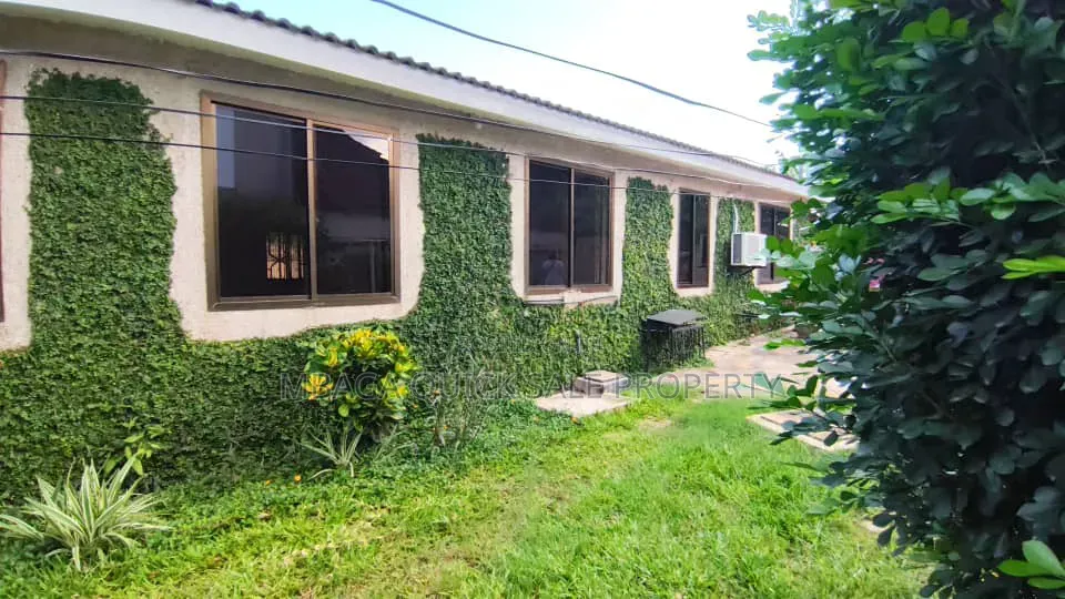 4bdrm Apartment in Ada Estate for rent in Ada Estate