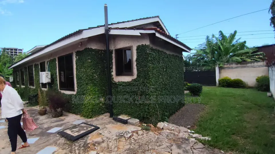 4bdrm Apartment in Ada Estate for rent in Ada Estate