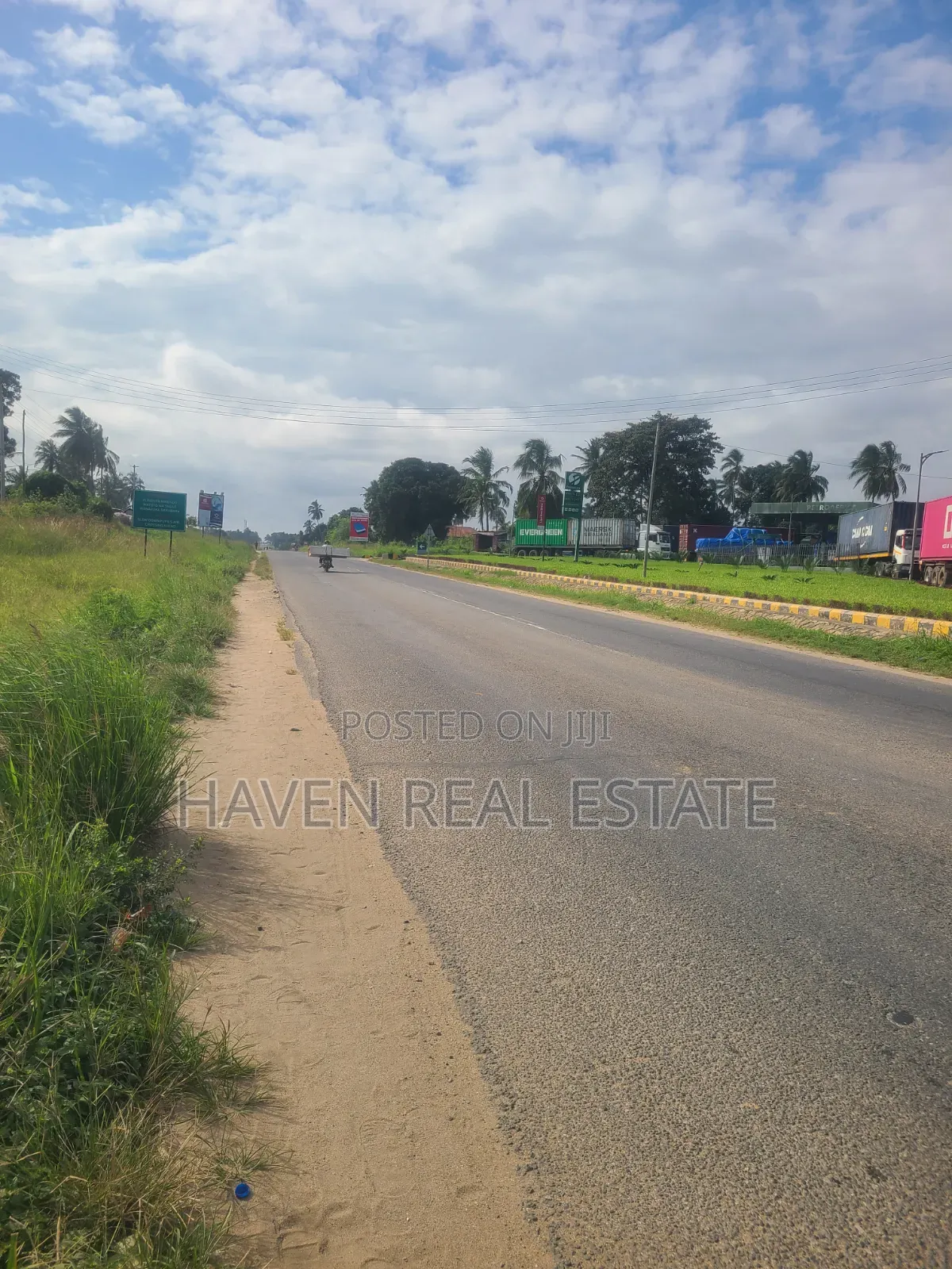 Commercial Plot for Sale at Kibaha Misugusugu in Maili Mmoja