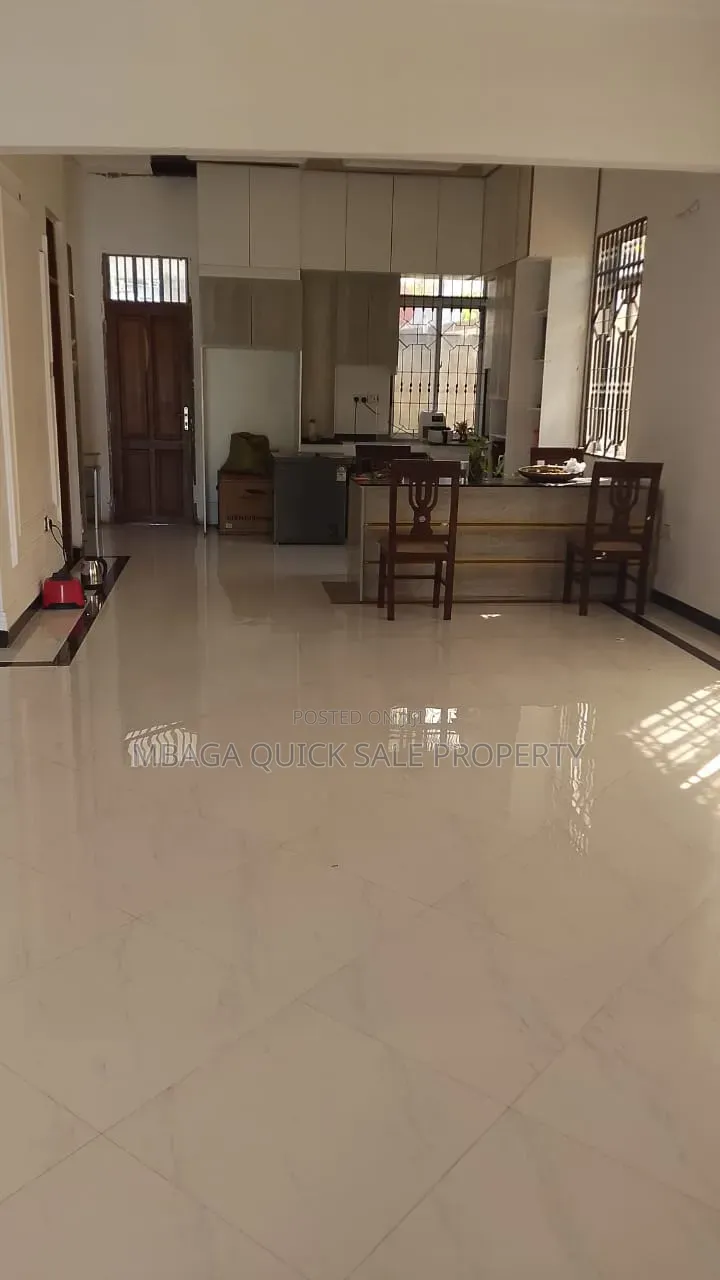 5bdrm House in Madale, Goba for sale in Goba