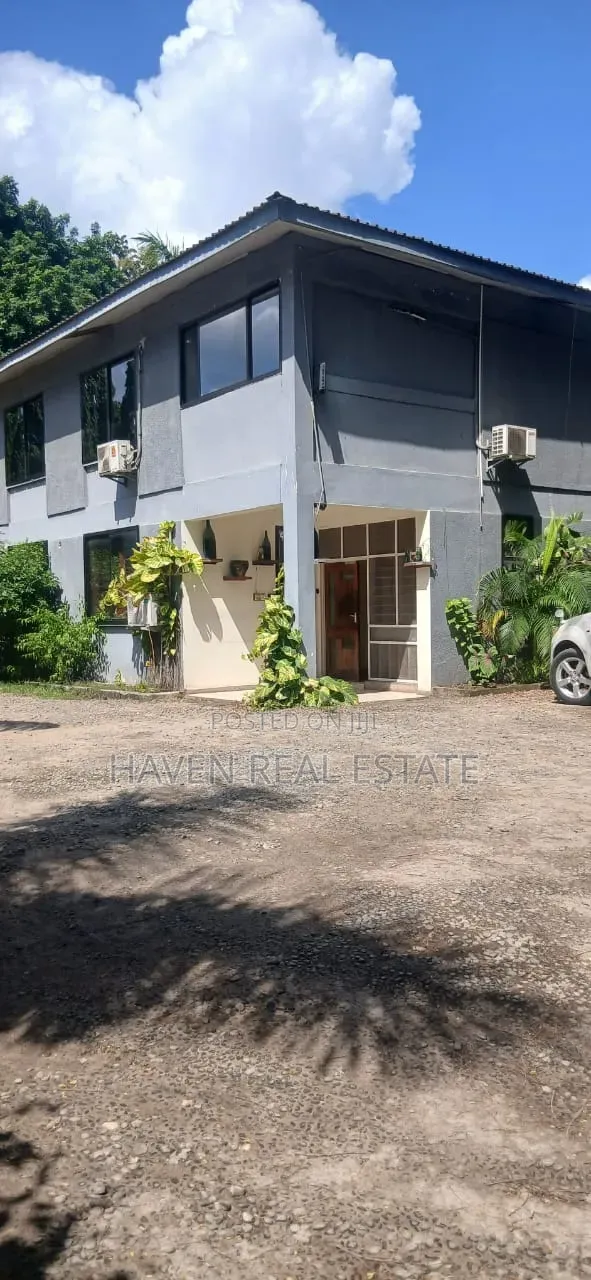 5bdrm House in Mikocheni for sale in Mikocheni
