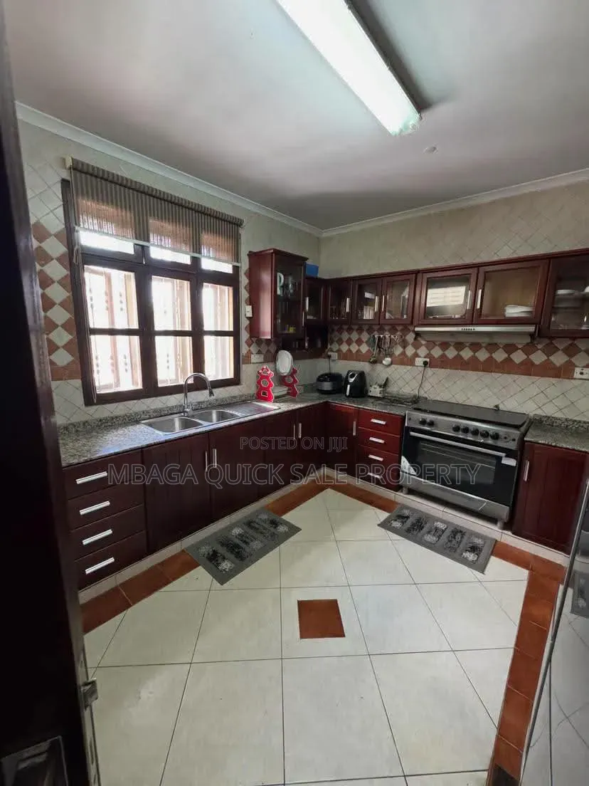 Furnished 4bdrm House in Kunduchi for rent in Kunduchi